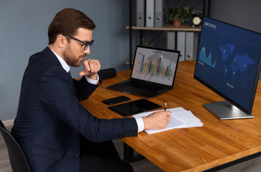 What to Know About Managing Your Own Investments Online